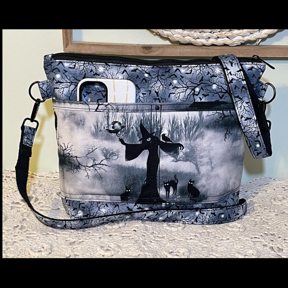 Witch Black Cats, Bats & Raven Handbag - Picture 3 of 9